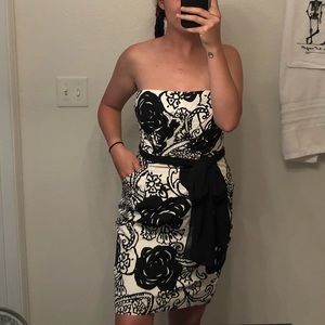 White House black market cocktail dress